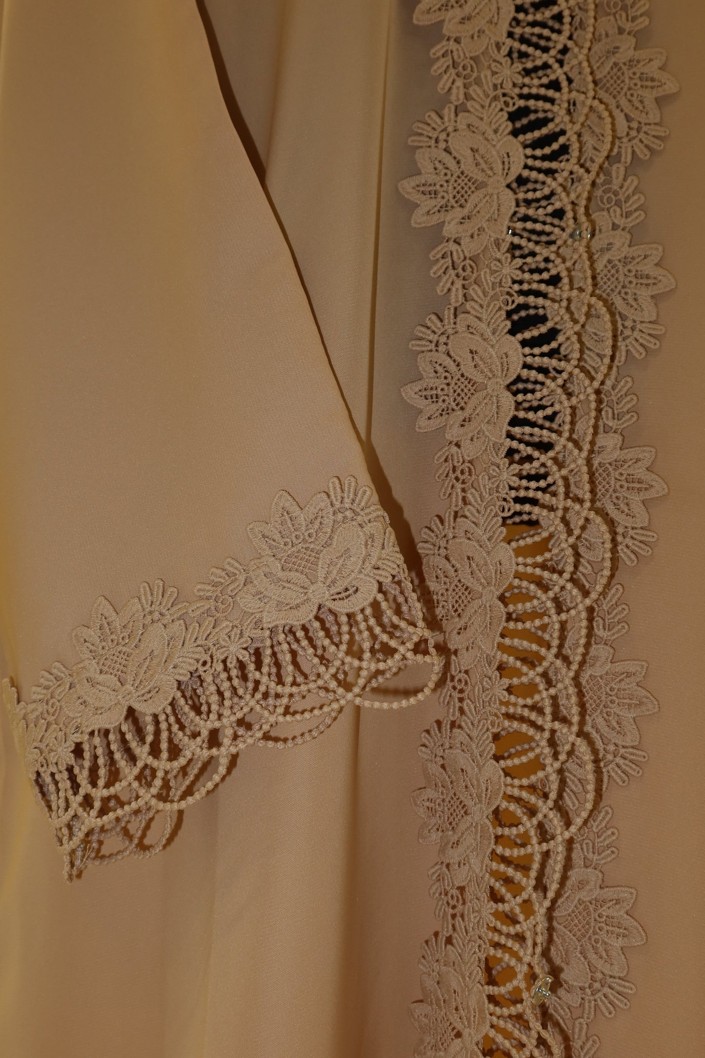 Fatima Floral - Beige
